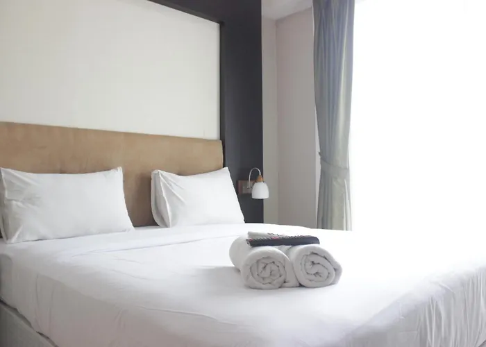 Spacious 1Br Apartment With Great View Marbella Suites Dago Pakar Bandung By Travelio