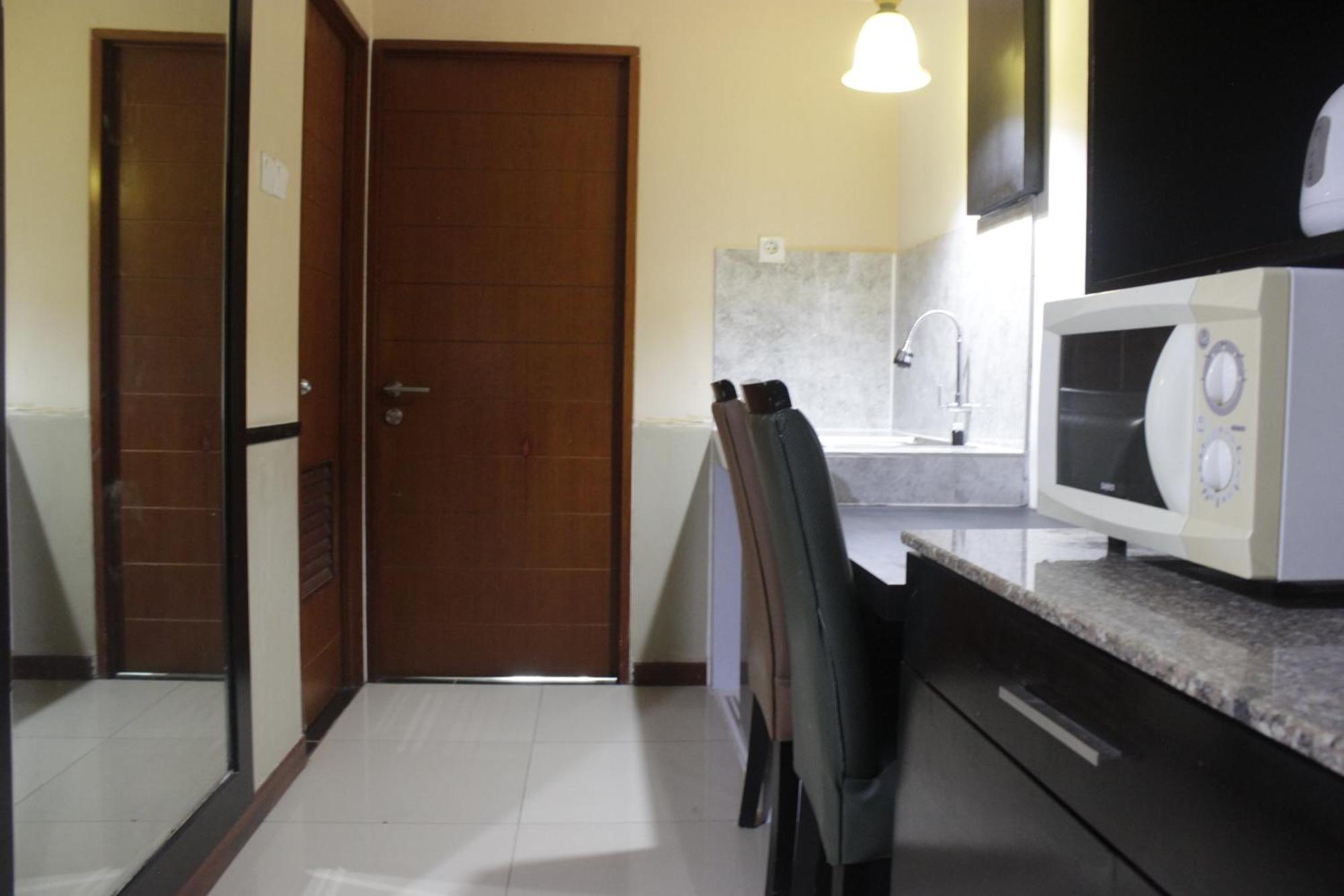 Spacious 1br With Great View Marbella Dago Pakar By Travelio * Bandung
